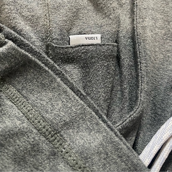 Vuori Men's Pants in Dark Green - Picture 7 of 8